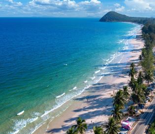 เที่ยวชลบุรีที่ไหนน้ำทะเลใสสุด